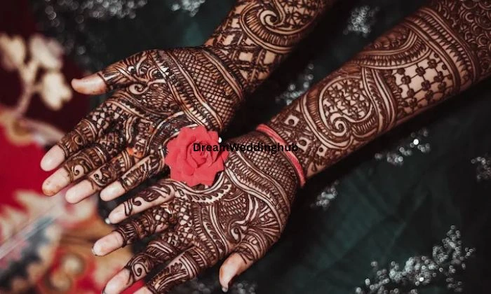 Sourav Mehandi Designer